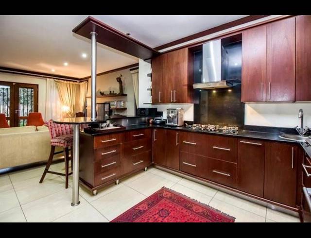 3 BEDROOM HOUSE FOR SALE IN WATERKLOOF RIDGE